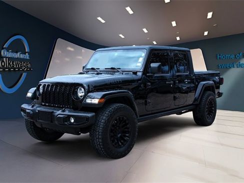 Used 2022 Jeep Gladiator Willys image 8