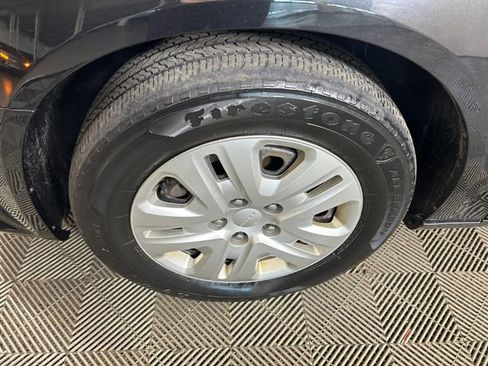 Used 2020 Dodge Grand Caravan SE FWD image 10
