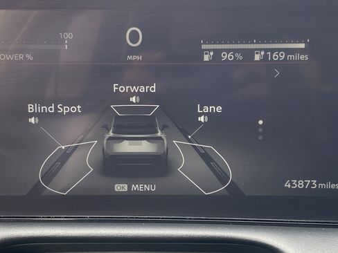 Used 2023 Nissan Ariya FWD image 27