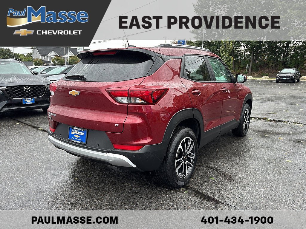 Used 2024 Chevrolet TrailBlazer LT w/ Convenience Package AWD/4WD image 8