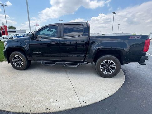 Used 2021 Chevrolet Colorado Z71 AWD/4WD image 4