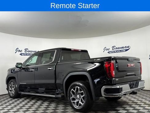 Used 2023 GMC Sierra 1500 SLT w/ SLT Premium Package AWD/4WD image 9