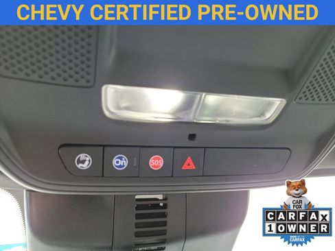 Certified 2025 Chevrolet Traverse LT FWD image 29