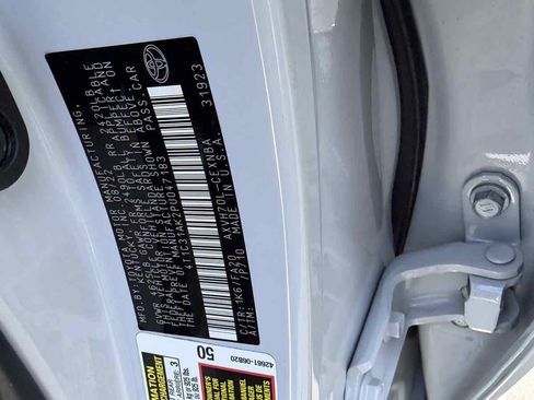 Used 2023 Toyota Camry LE FWD image 14