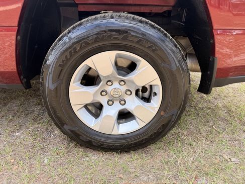 Used 2022 RAM 1500 Big Horn RWD image 11