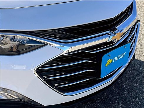 Used 2024 Chevrolet Malibu LT image 32