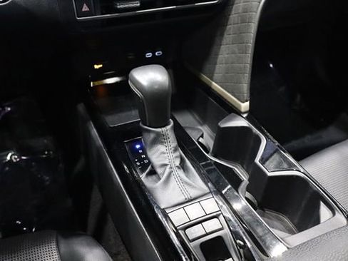 Used 2025 Toyota Camry XLE image 36