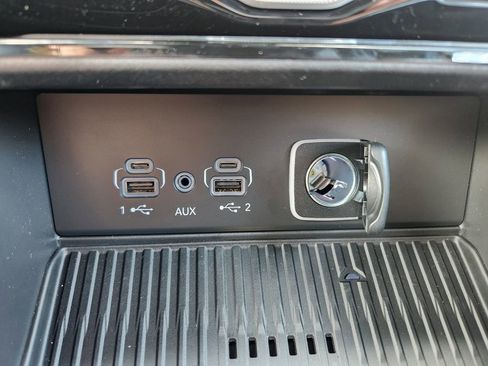 New 2026 Jeep Grand Cherokee Limited AWD/4WD image 22