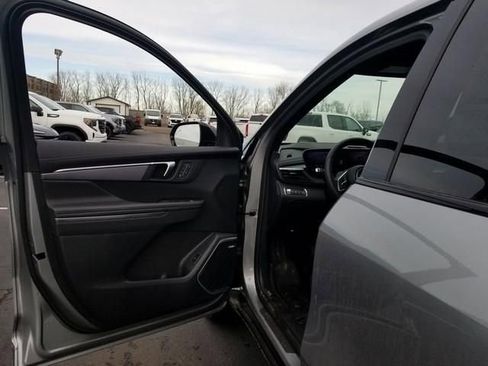 New 2026 Buick Enclave Sport Touring w/ Power Package FWD image 9