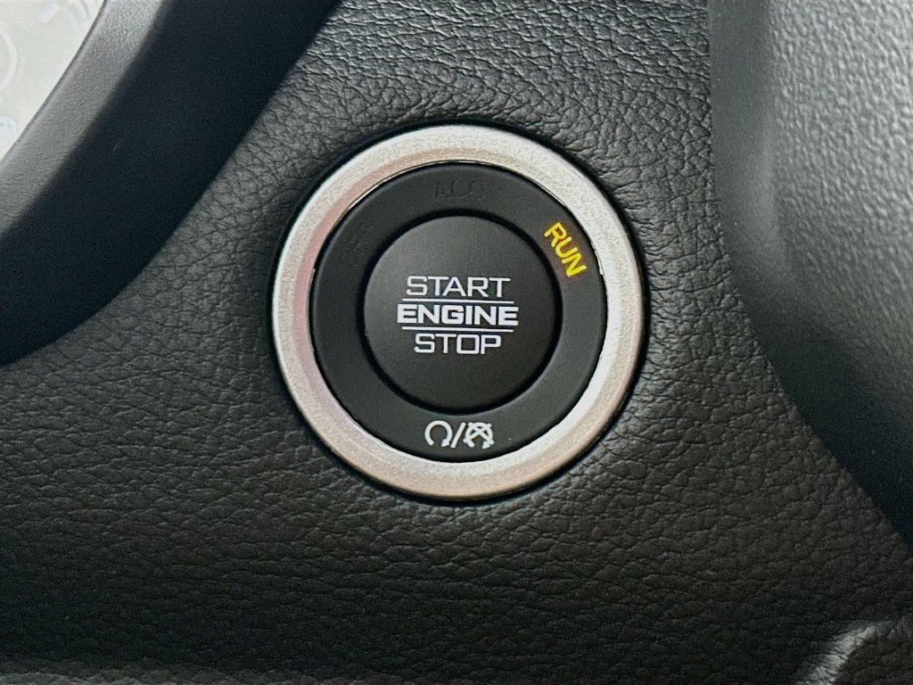 Certified 2024 RAM 1500 Laramie AWD/4WD image 24