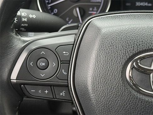 Used 2023 Toyota Camry SE image 13