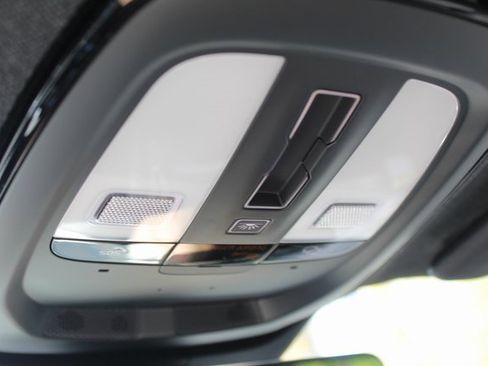 New 2026 Volvo XC40 B5 Ultra w/ Climate Package image 30