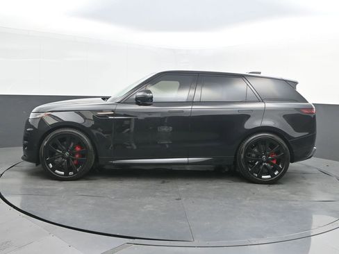 Used 2024 Land Rover Range Rover Sport Dynamic SE image 2