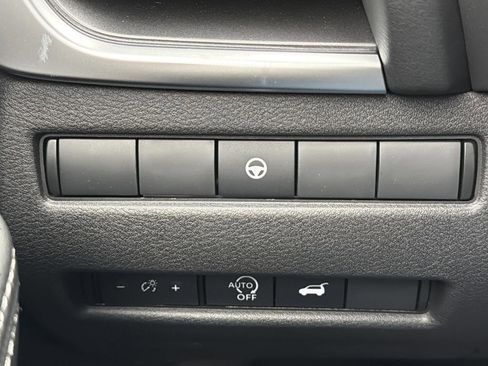 New 2026 Nissan Rogue SV image 23