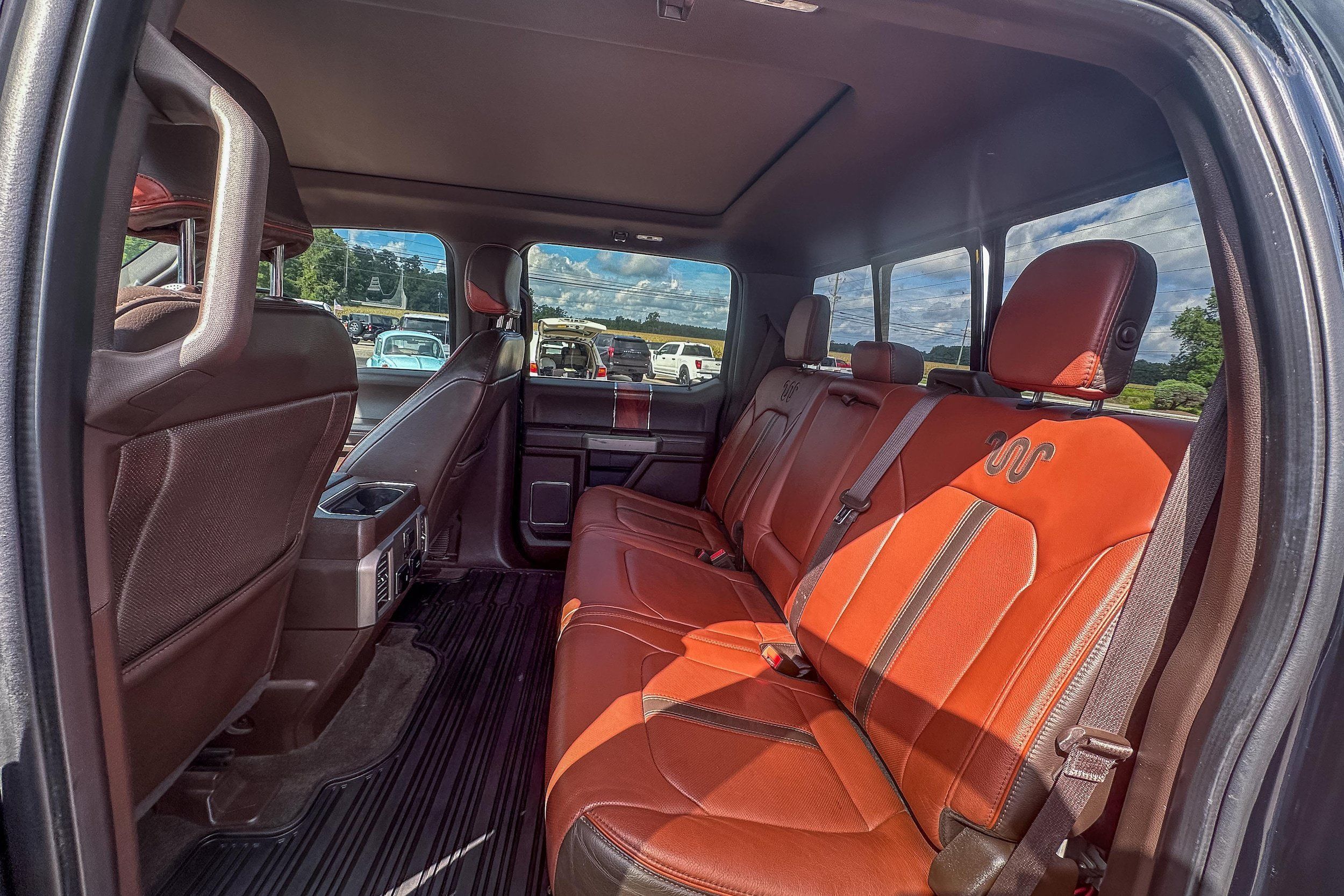 Used 2018 Ford F250 King Ranch w/ King Ranch Ultimate Package AWD/4WD image 7