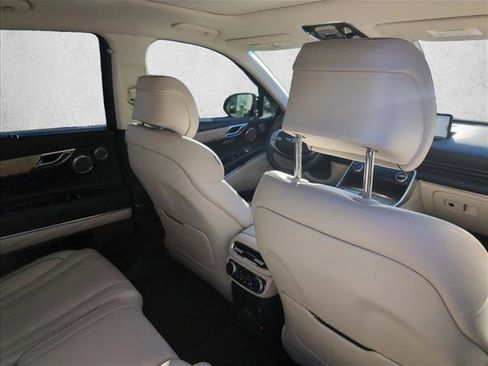 Used 2022 Genesis GV80 2.5T w/ Prestige Package 05 image 22