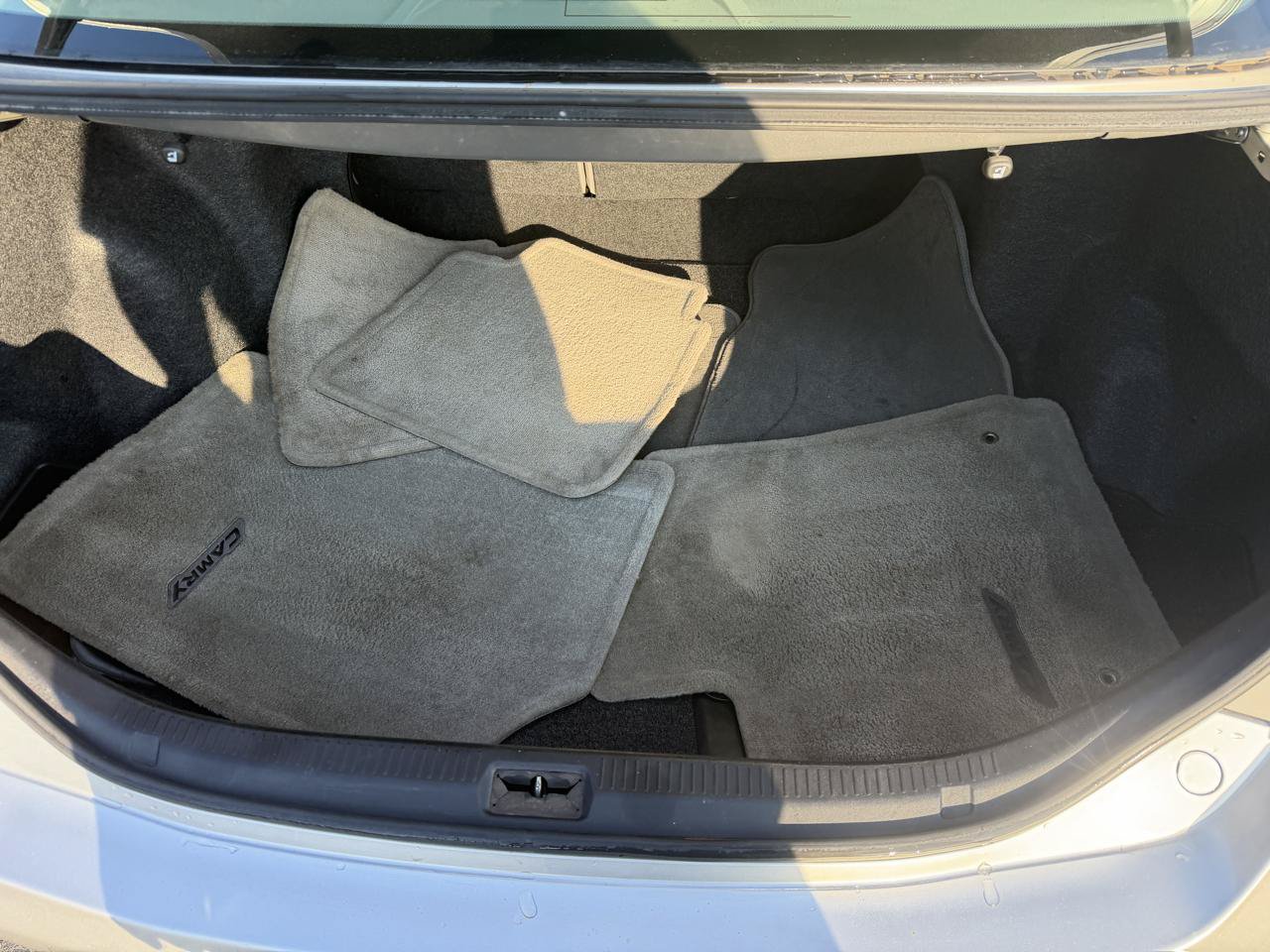 Used 2008 Toyota Camry LE FWD image 16