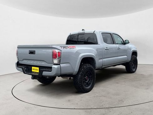 Used 2021 Toyota Tacoma TRD Sport image 5