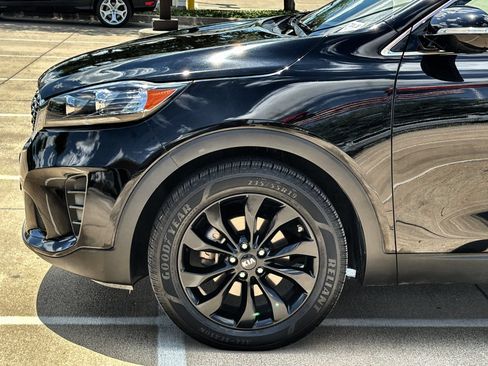 Used 2020 Kia Sorento S FWD image 10