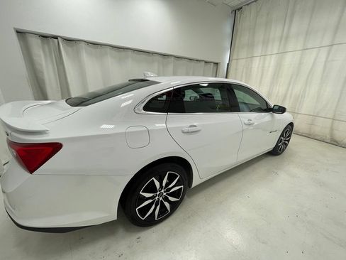 Used 2023 Chevrolet Malibu RS FWD image 5