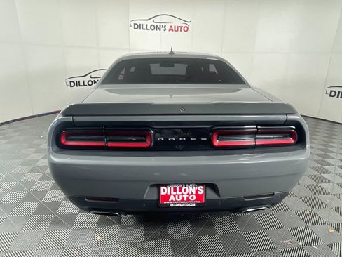 Used 2017 Dodge Challenger SXT Plus image 5