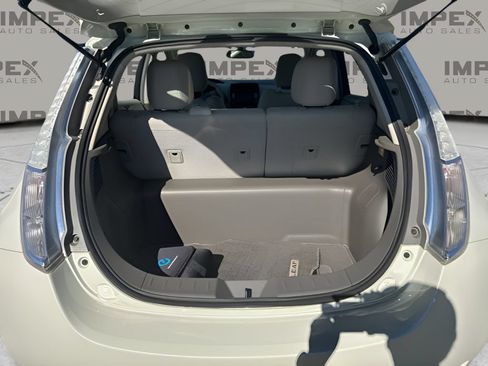 Used 2012 Nissan Leaf SV FWD image 26