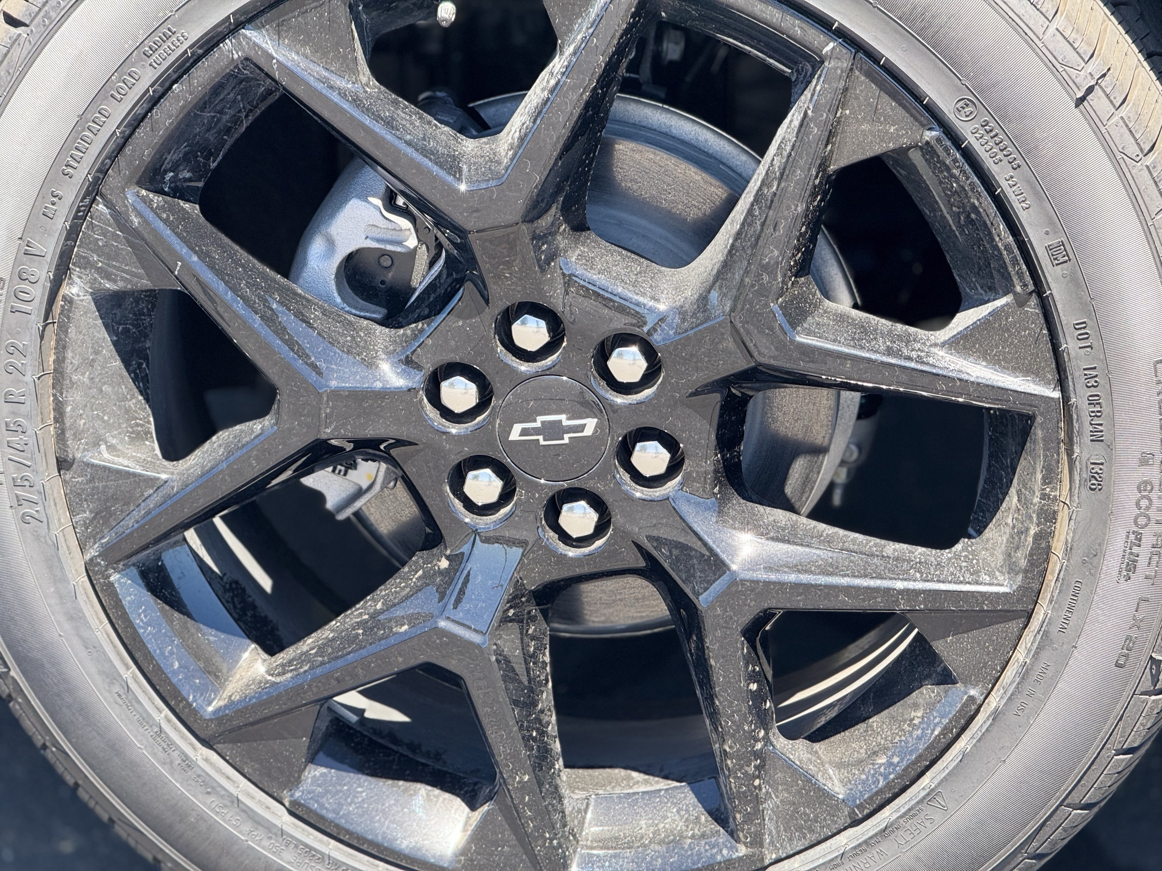 New 2026 Chevrolet Traverse RS w/ LPO, Floor Liner Package AWD/4WD image 8