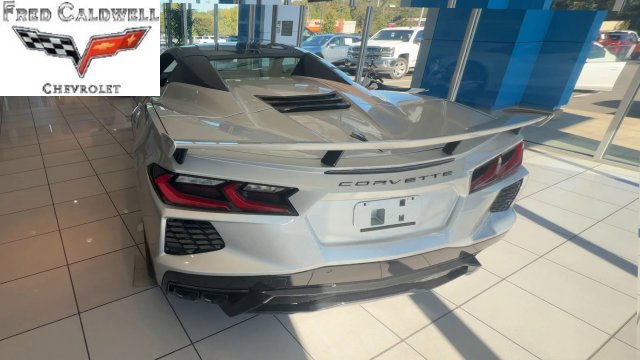 Used 2026 Chevrolet Corvette Stingray Premium Conv w/ Z51 Performance Package RWD image 3