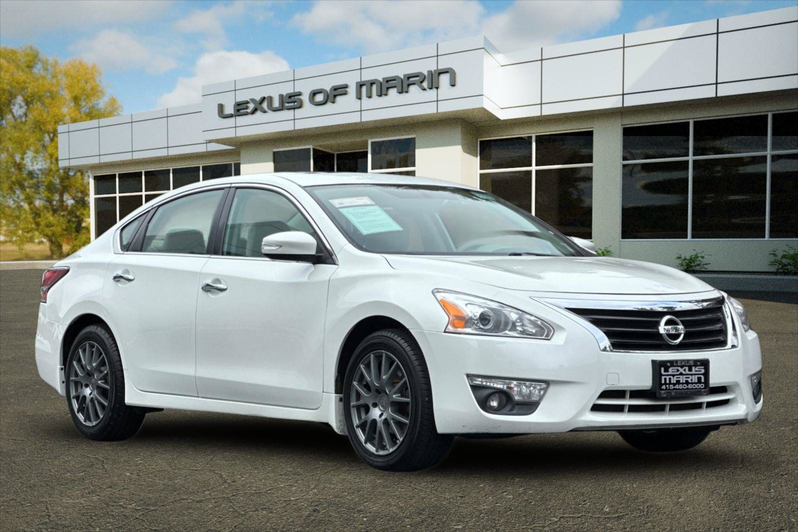 Used 2014 Nissan Altima 2.5 SV w/ Convenience Package FWD image 6