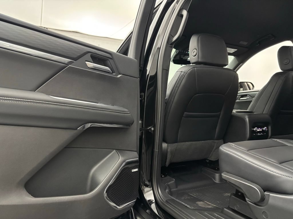 New 2026 GMC Acadia Elevation w/ Elevation Premium Package FWD image 41
