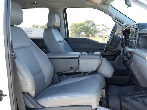 Used 2025 Ford F250 XL AWD/4WD image 17