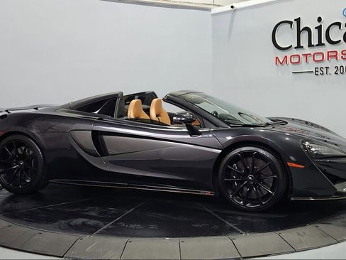 Used 2019 McLaren 570S Spider RWD image 9