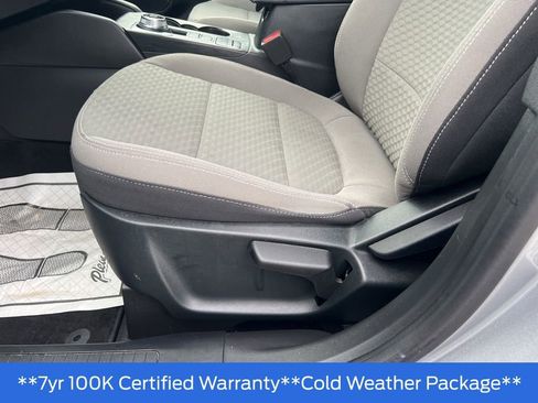 Used 2022 Ford Escape SE w/ Cold Weather Package AWD/4WD image 23