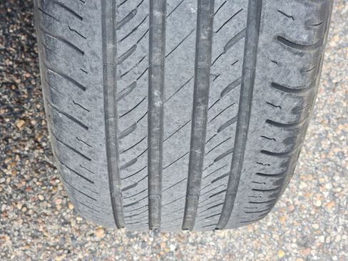 Used 2020 Dodge Grand Caravan SE w/ UConnect Hands-Free Group image 11