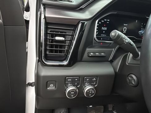 Used 2023 GMC Sierra 1500 Denali Ultimate AWD/4WD image 20