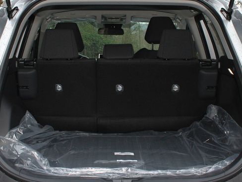 New 2025 Toyota RAV4 LE image 10