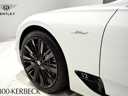 Used 2023 Bentley Continental GT Speed image 18