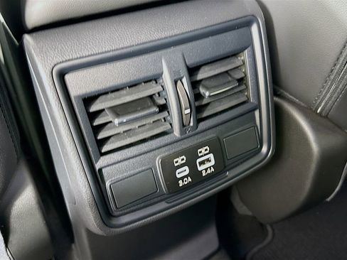 New 2025 Subaru Forester Premium image 25