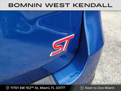 Used 2022 Ford Explorer ST w/ Equipment Group 401A image 5