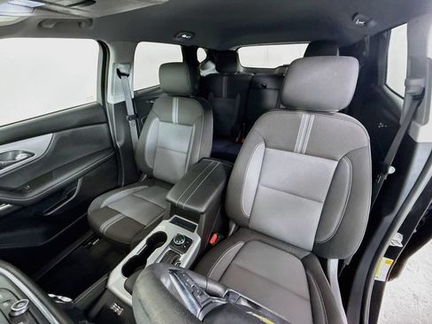 Used 2024 Chevrolet Blazer LT w/ Convenience Package FWD image 11