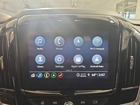 Used 2023 Chevrolet Traverse LT w/ LT Premium Package AWD/4WD image 28