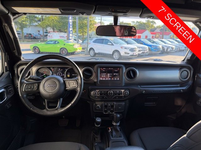 Used 2023 Jeep Wrangler Unlimited w/ Cold Weather Group AWD/4WD image 3
