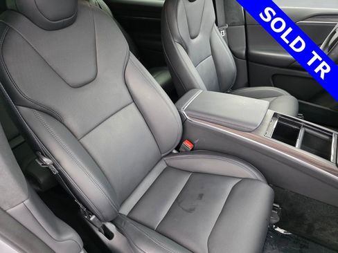 Used 2024 Tesla Model X Base image 27