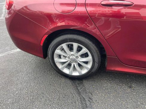 Used 2015 Chrysler 200 C w/ Navigation & Sound Group I FWD image 8