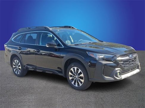 New 2025 Subaru Outback Limited image 2