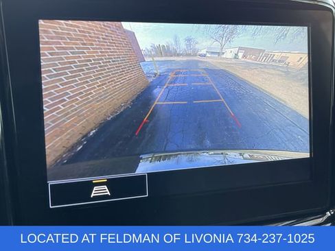 Certified 2023 Chevrolet Traverse LT image 14