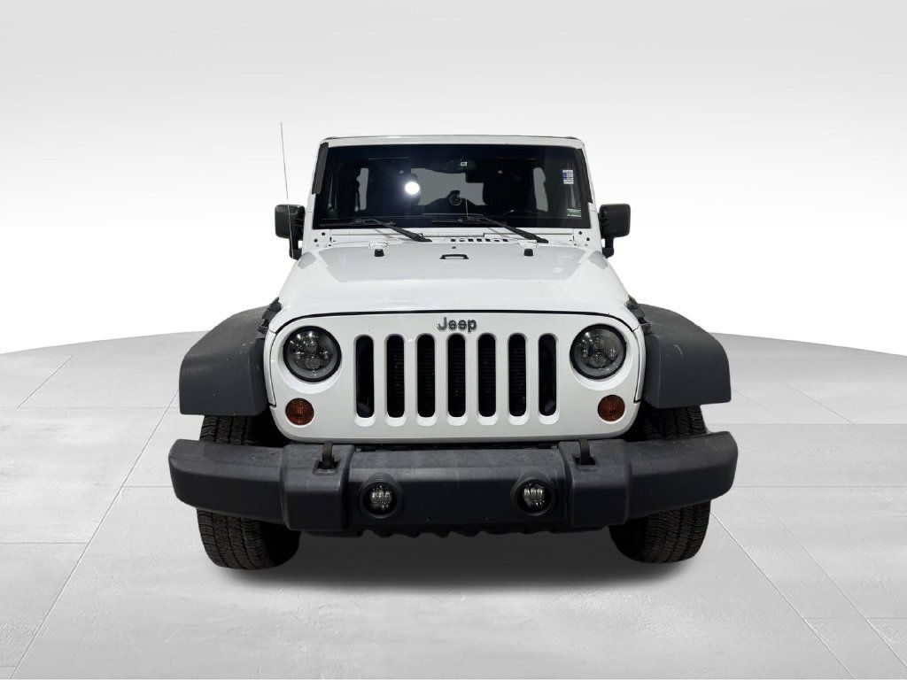 Used 2012 Jeep Wrangler Unlimited Sport AWD/4WD image 9