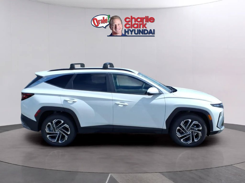 New 2026 Hyundai Tucson SEL Plus FWD image 6