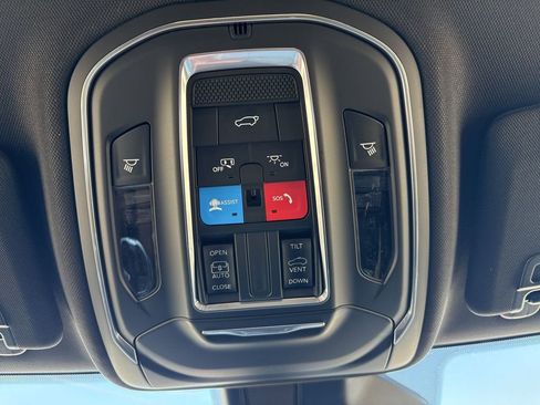 New 2026 Jeep Grand Cherokee Laredo X AWD/4WD image 23