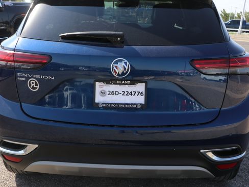 Used 2023 Buick Envision Essence AWD/4WD image 6